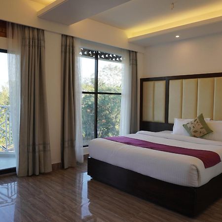 Shada Pathor Hotel & Resort Companiganj エクステリア 写真