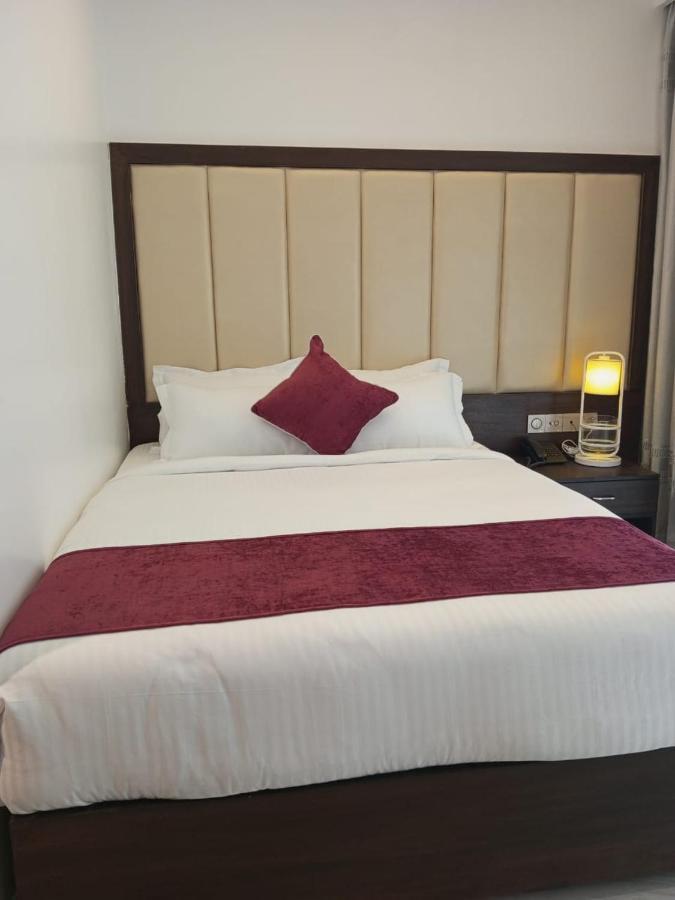 Shada Pathor Hotel & Resort Companiganj エクステリア 写真